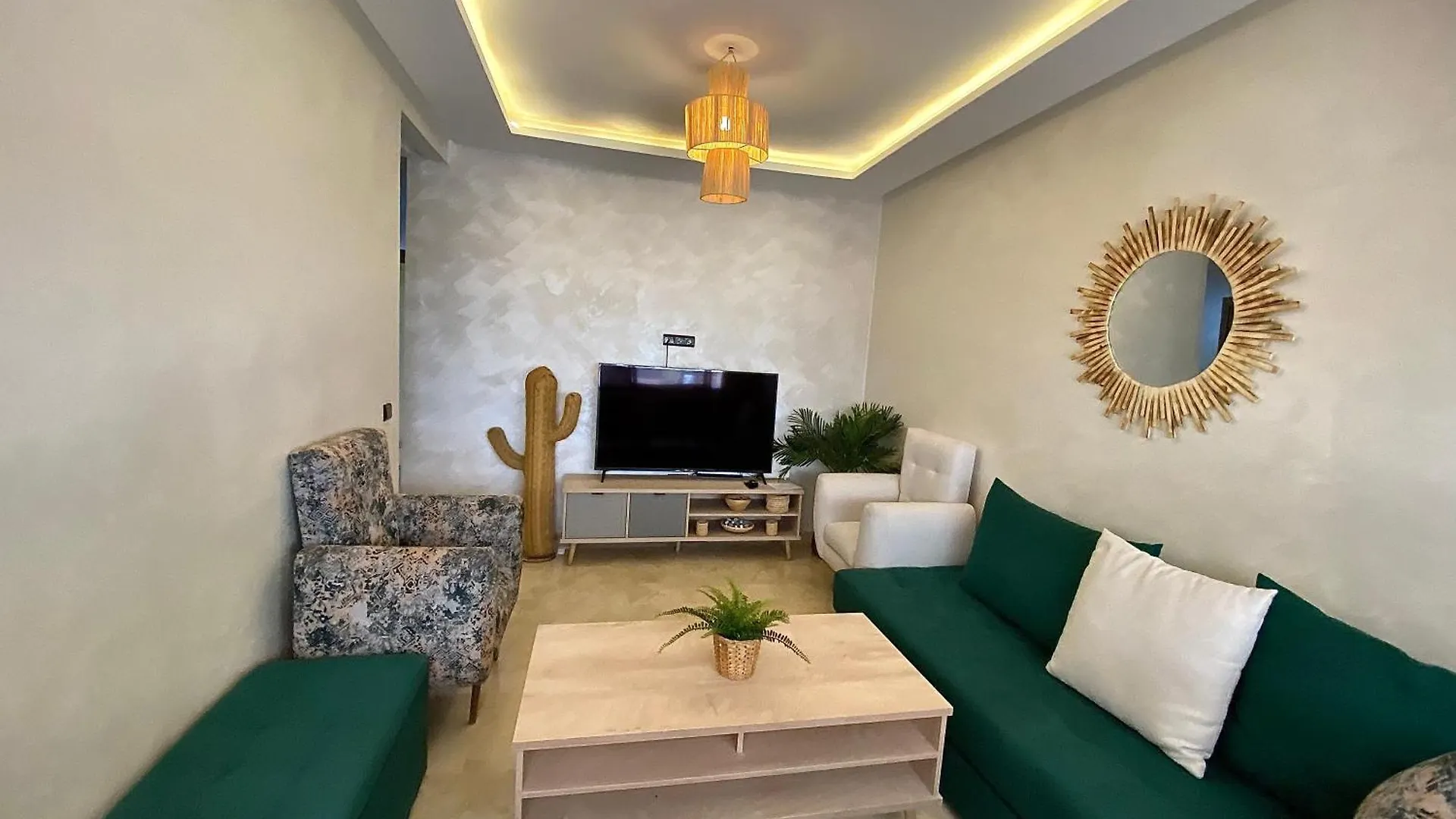 Apartment Apparte 2 Chambres Luxe En Face La Gare Gueliz Marrakesh Morocco